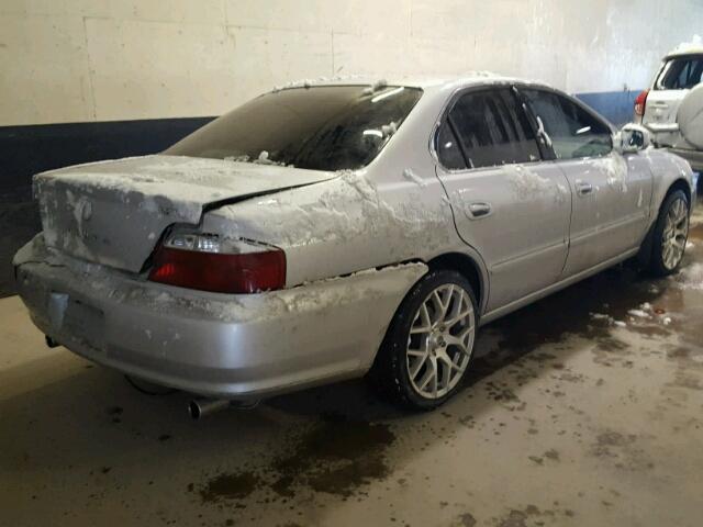 19UUA56803A025456 - 2003 ACURA 3.2TL TYPE SILVER photo 4