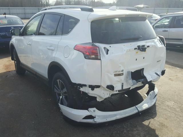 JTMWFREV6HJ127696 - 2017 TOYOTA RAV4 XLE WHITE photo 3