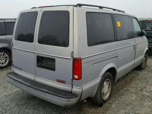 1GKDM19W4XB513077 - 1999 GMC SAFARI XT SILVER photo 4