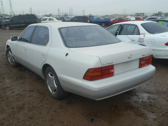 JT8BH28F1V0097981 - 1997 LEXUS LS 400 WHITE photo 3