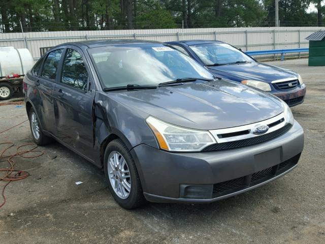 1FAHP35N09W187731 - 2009 FORD FOCUS SE GRAY photo 1