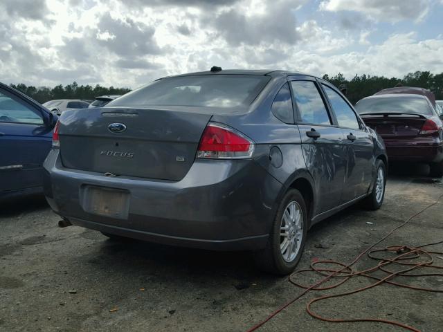 1FAHP35N09W187731 - 2009 FORD FOCUS SE GRAY photo 4