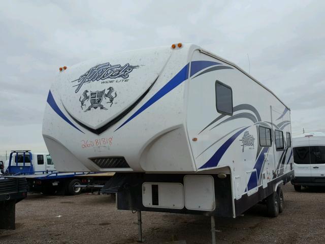 5LZBF2825ER011042 - 2014 ATTI 5TH WHEEL WHITE photo 2