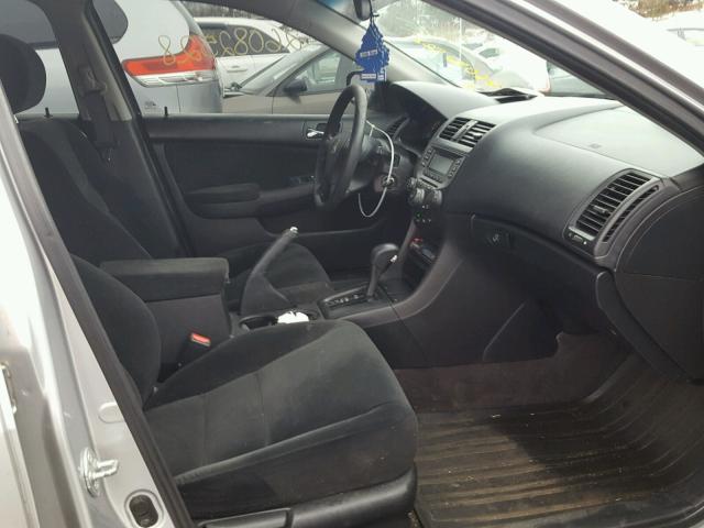 1HGCM56446A014688 - 2006 HONDA ACCORD LX GRAY photo 5