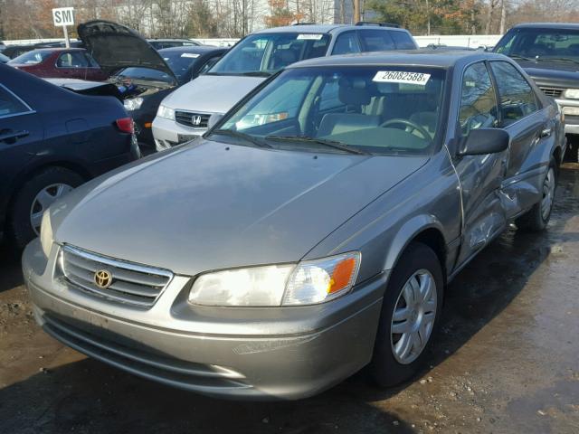 JT2BG22K0Y0408095 - 2000 TOYOTA CAMRY CE GRAY photo 2