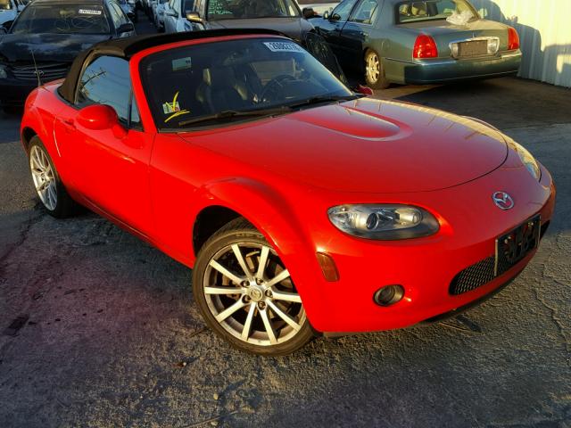 JM1NC25F060110514 - 2006 MAZDA MX-5 MIATA RED photo 1