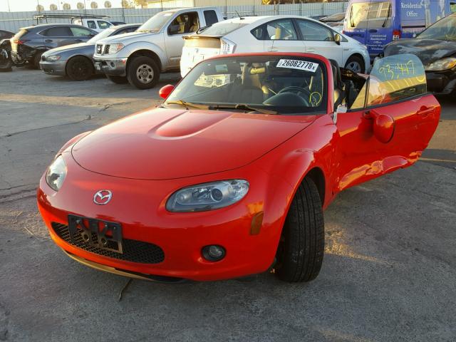 JM1NC25F060110514 - 2006 MAZDA MX-5 MIATA RED photo 2