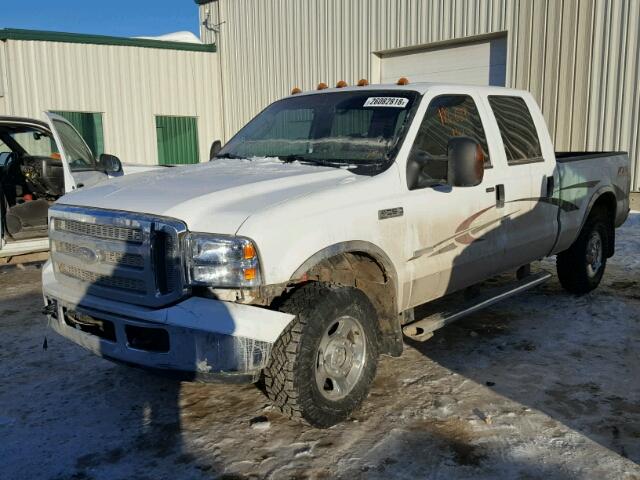 1FTSW21P06EA66574 - 2006 FORD F250 SUPER WHITE photo 2