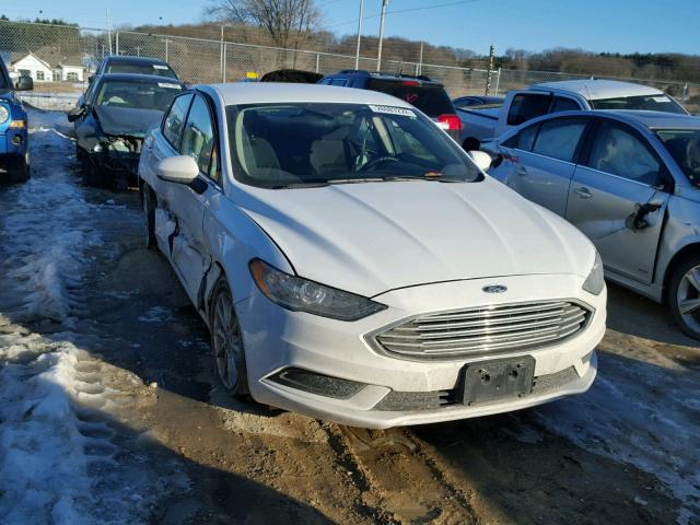 3FA6P0LU2HR344483 - 2017 FORD FUSION SE WHITE photo 1