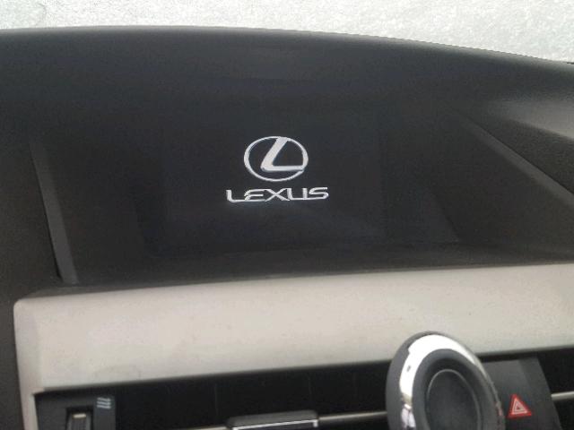 2T2ZK1BA4CC065579 - 2012 LEXUS RX 350 WHITE photo 9