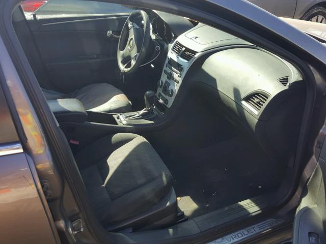 1G1ZC5E10BF272666 - 2011 CHEVROLET MALIBU 1LT 米色 照片 5