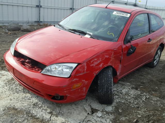 1FAHP31N37W167282 - 2007 FORD FOCUS ZX3 RED photo 9