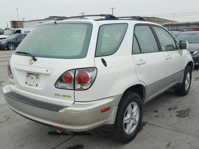 JTJGF10U720133554 - 2002 LEXUS RX 300 CREAM photo 4