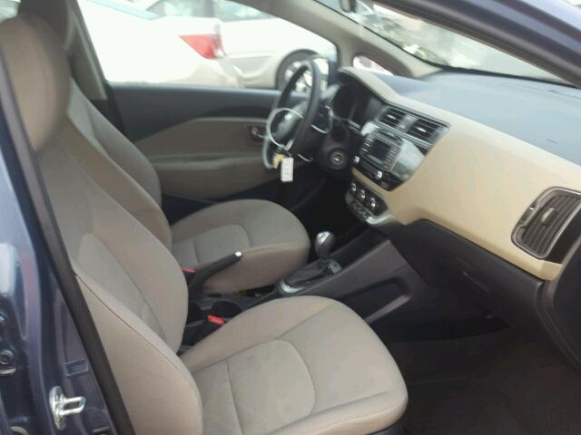 KNADM5A32G6638976 - 2016 KIA RIO LX Կապույտ լուսանկար 5