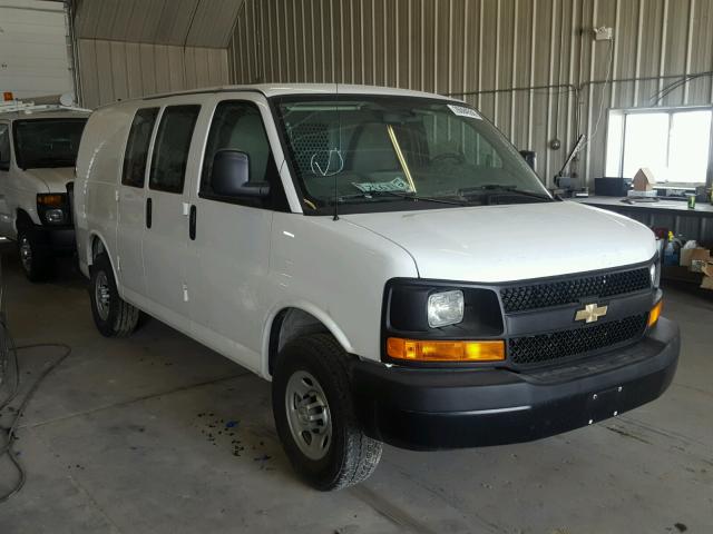 1GCWGFCA8E1202910 - 2014 CHEVROLET EXPRESS G2 WHITE photo 1