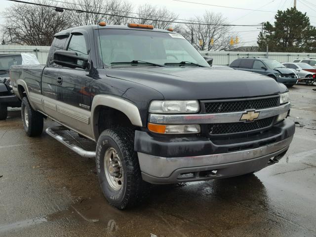 1GCGK29U7YE398803 - 2000 CHEVROLET SILVERADO BLACK photo 1