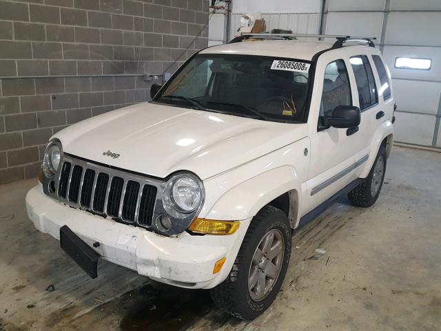 1J4GL58K56W178477 - 2006 JEEP LIBERTY LI WHITE photo 2