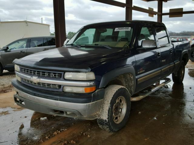 1GCGC13U42F107983 - 2002 CHEVROLET SILVERADO SILVER photo 2