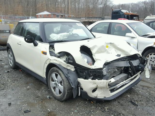 WMWXM5C53F3A59252 - 2015 MINI COOPER WHITE photo 1