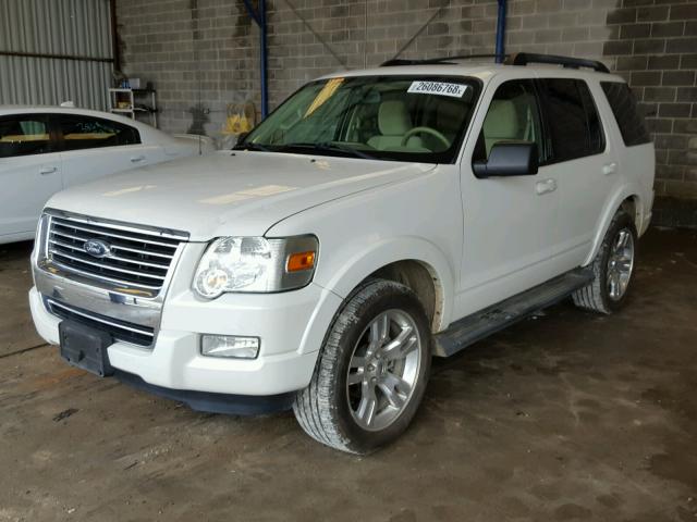 1FMEU63EX9UA35974 - 2009 FORD EXPLORER X WHITE photo 2