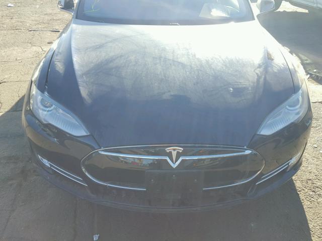 5YJSA1H17EFP65241 - 2014 TESLA MODEL S BLACK photo 7