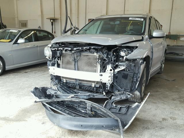 5N1AL0MM7DC329660 - 2013 INFINITI JX35 BASE SILVER photo 2