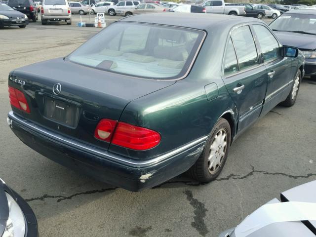 WDBJF65F4WA556011 - 1998 MERCEDES-BENZ E 320 GREEN photo 4