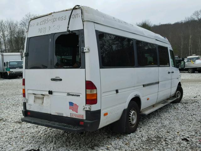 WD5PD744245621520 - 2004 SPRINTER 2500 SPRIN WHITE photo 4