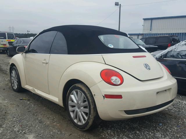3VWRF31YX8M408698 - 2008 VOLKSWAGEN NEW BEETLE 奶油色 照片 3