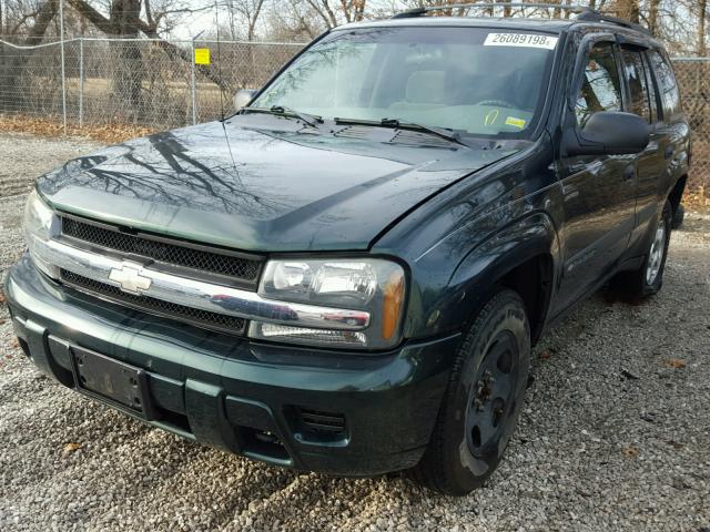 1GNDT13S532312343 - 2003 CHEVROLET TRAILBLAZE GREEN photo 2