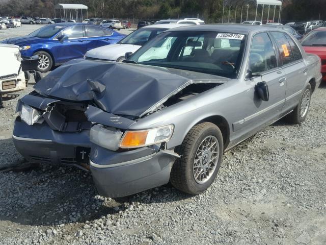 2MEFM74W4YX655604 - 2000 MERCURY GRAND MARQ GRAY photo 2