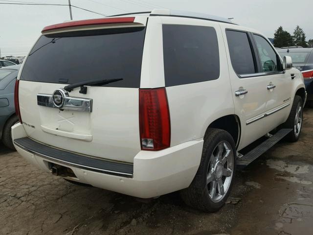 1GYFK63817R318735 - 2007 CADILLAC ESCALADE L WHITE photo 4