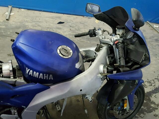 JYA5AHE071A027987 - 2001 YAMAHA YZF600 R BLUE photo 5