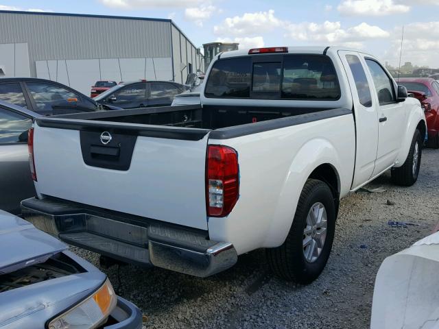 1N6AD0CU4GN756447 - 2016 NISSAN FRONTIER S TWO TONE photo 4