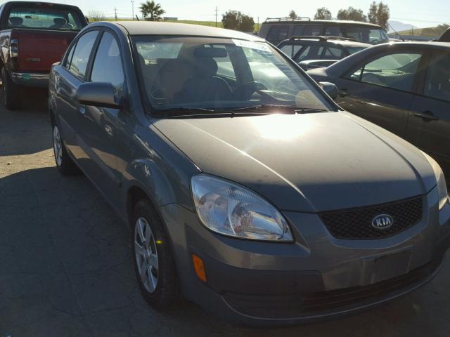 KNADE123866139070 - 2006 KIA RIO GRAY photo 1