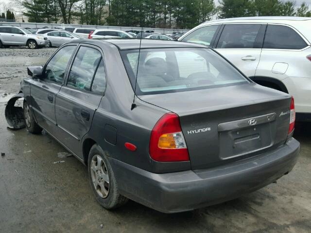 KMHCG45G2YU075191 - 2000 HYUNDAI ACCENT GL GRAY photo 3