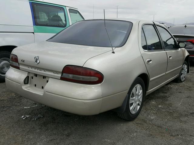 1N4BU31D4SC187735 - 1995 NISSAN ALTIMA XE SILVER photo 4