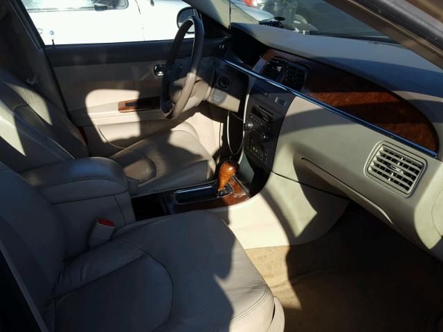 2G4WD532251350875 - 2005 BUICK LACROSSE C TAN photo 5