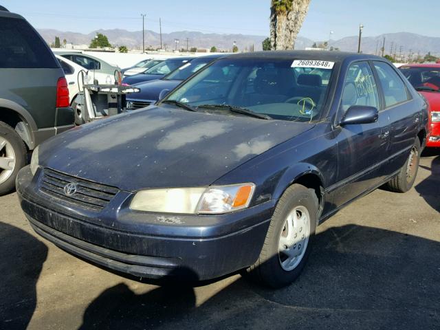 JT2BG22K5X0306192 - 1999 TOYOTA CAMRY LE BLUE photo 2