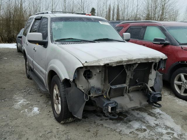 5LMFU28R83LJ05409 - 2003 LINCOLN NAVIGATOR SILVER photo 1