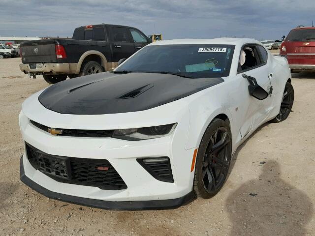 1G1FE1R71H0182166 - 2017 CHEVROLET CAMARO SS WHITE photo 2