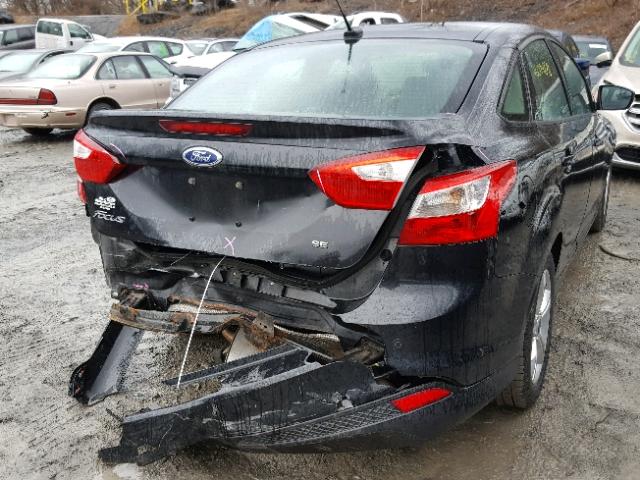 1FADP3F29EL114355 - 2014 FORD FOCUS SE BLACK photo 4