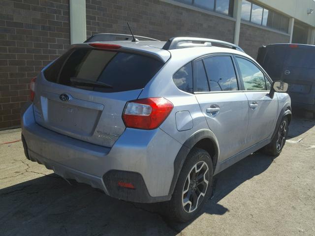 JF2GPAAC0H9206257 - 2017 SUBARU CROSSTREK SILVER photo 4