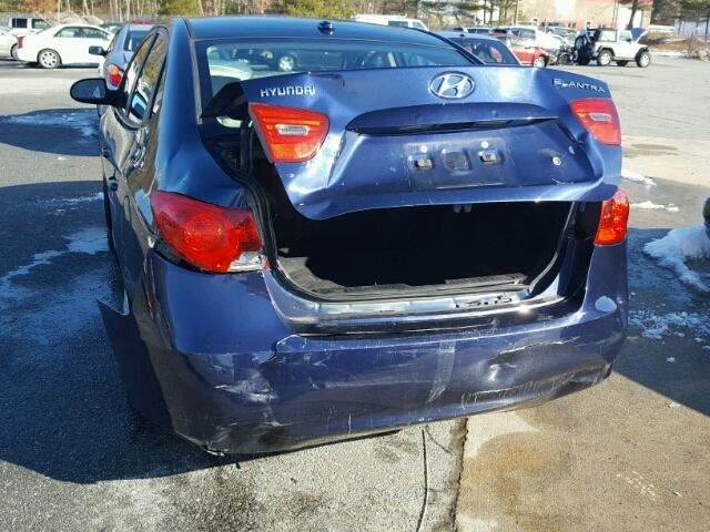 KMHDU46D78U570259 - 2008 HYUNDAI ELANTRA GL BLUE photo 9