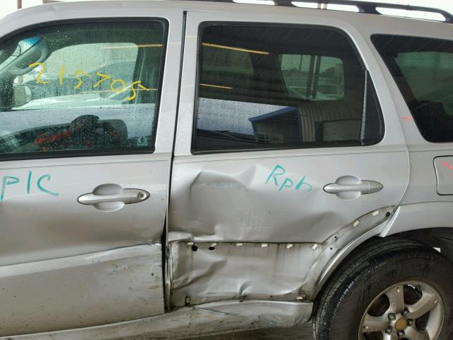 4F2YZ04165KM34639 - 2005 MAZDA TRIBUTE S SILVER photo 10