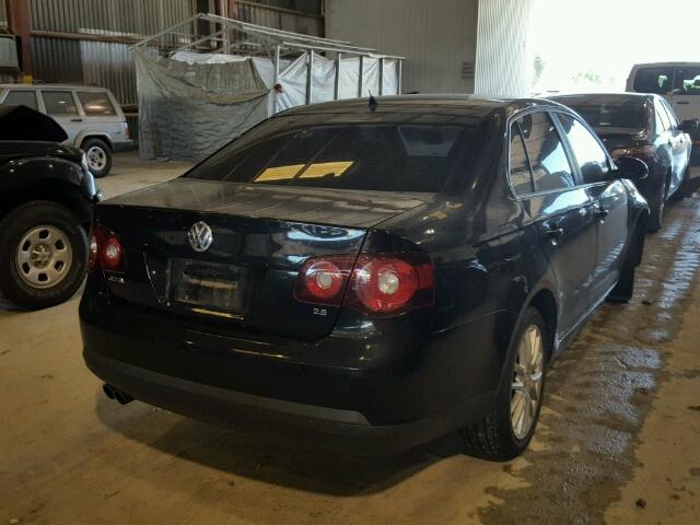 3VWJZ71K48M104466 - 2008 VOLKSWAGEN JETTA S 黑色 照片 4