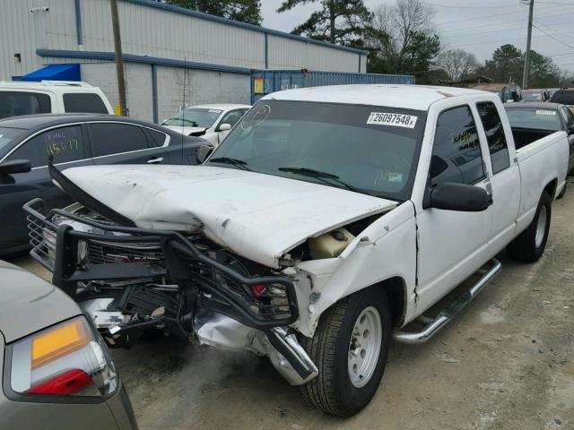 1GTFC29K7SE500907 - 1995 GMC SIERRA C25 WHITE photo 2