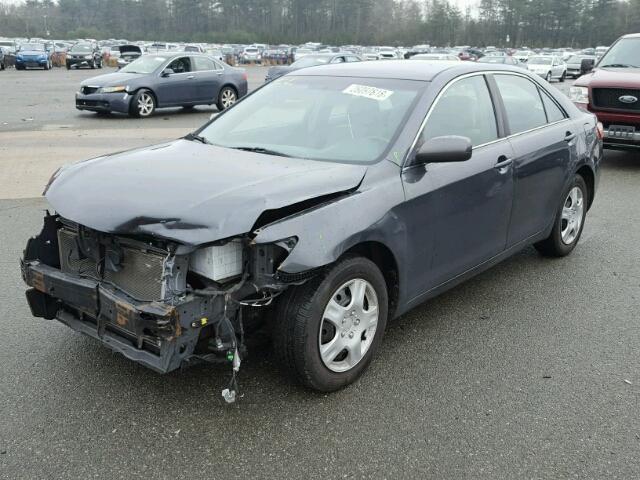 4T1BE46K09U268106 - 2009 TOYOTA CAMRY BASE GRAY photo 2