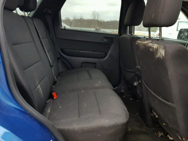 1FMCU9D78BKA32209 - 2011 FORD ESCAPE XLT BLUE photo 6