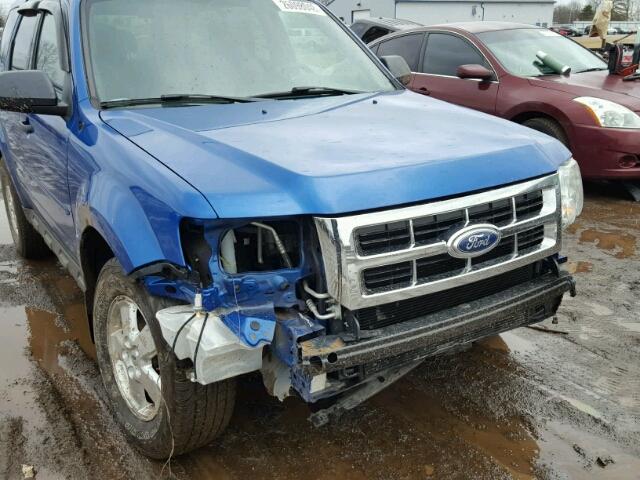 1FMCU9D78BKA32209 - 2011 FORD ESCAPE XLT BLUE photo 9